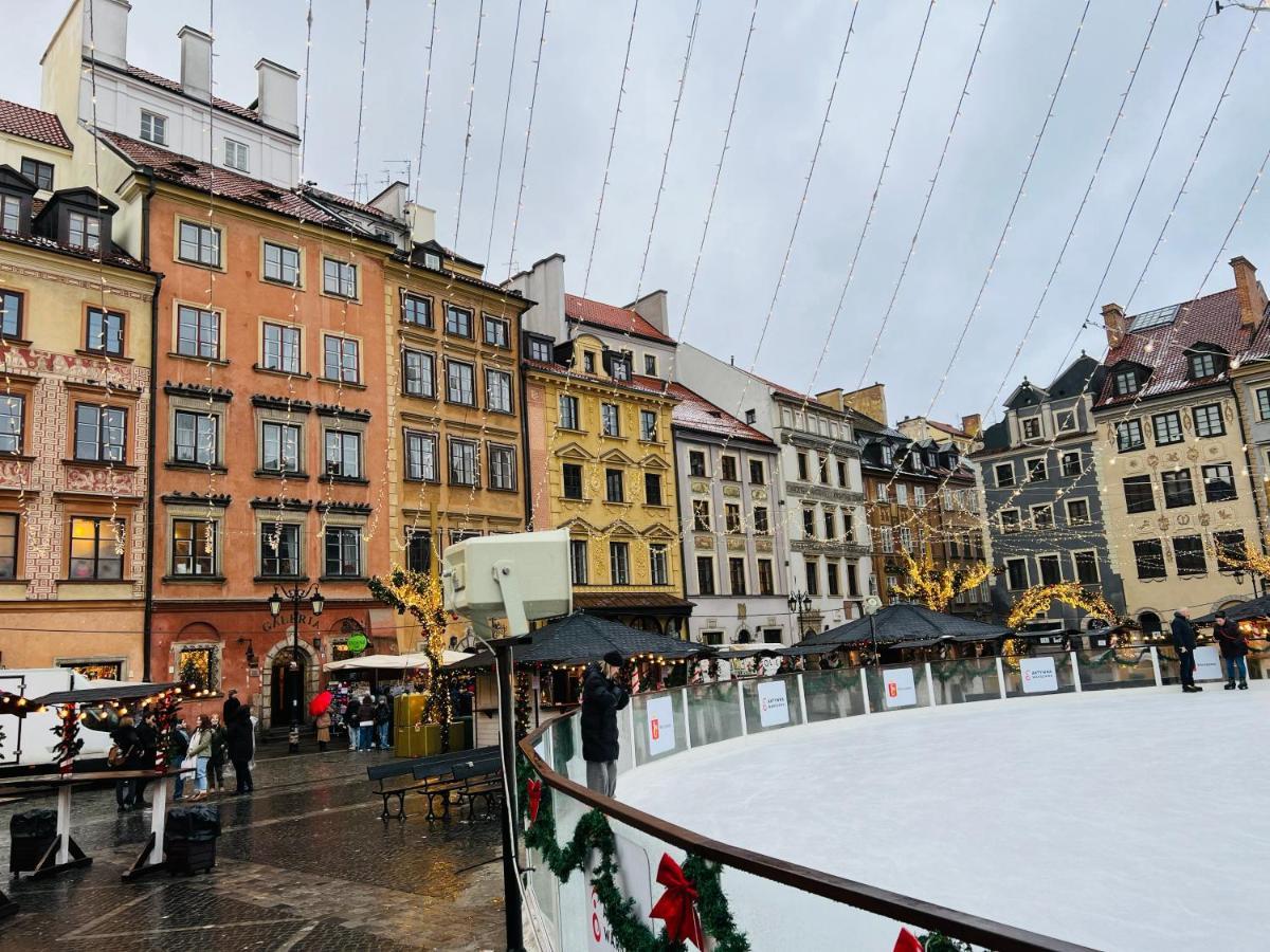 Bella Luna Luxury Suites - Chic Residence In Historic Square Varsó Kültér fotó